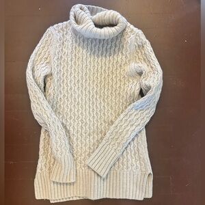 Wool blend turtle neck sweater